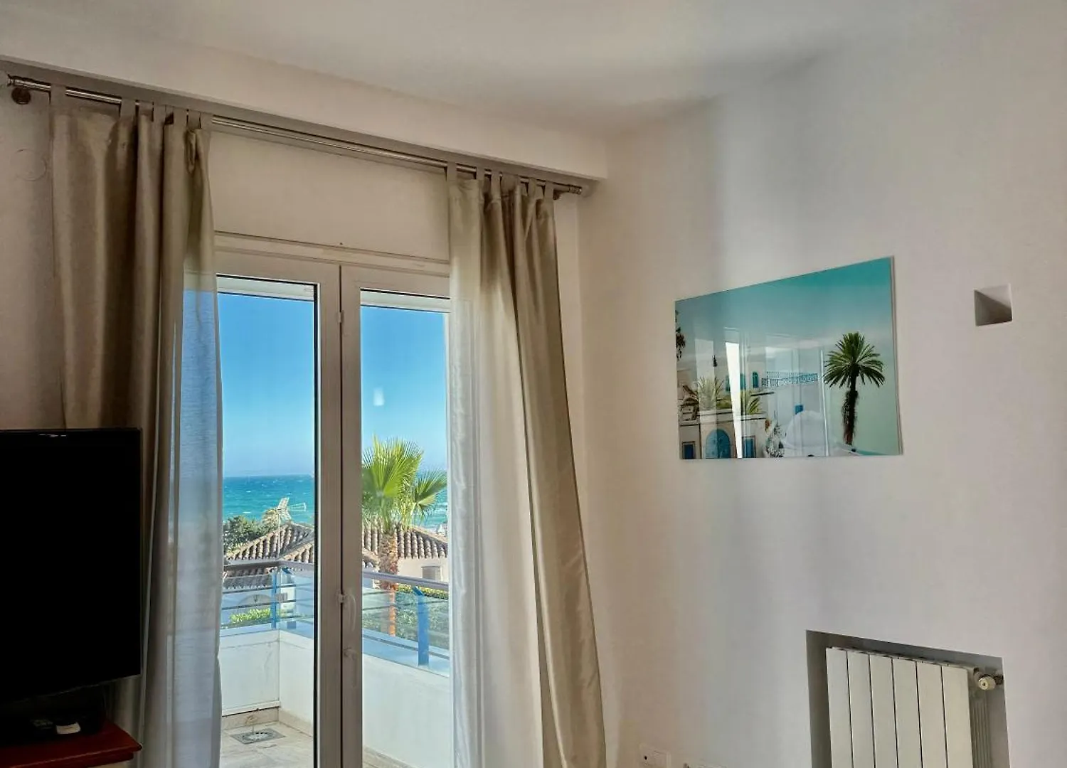Hermosa Villa En Marbella,100 M Playa, Vistas Al Mar, Piscina Privada