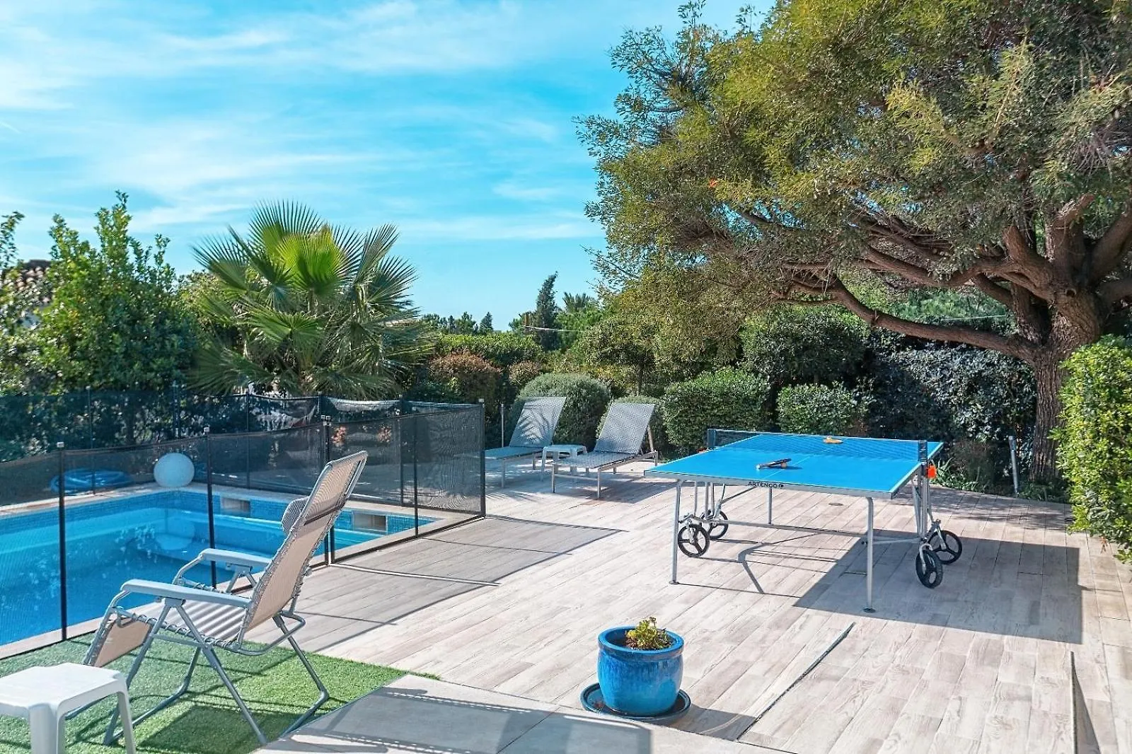 Hermosa Villa En Marbella,100 M Playa, Vistas Al Mar, Piscina Privada Marbella