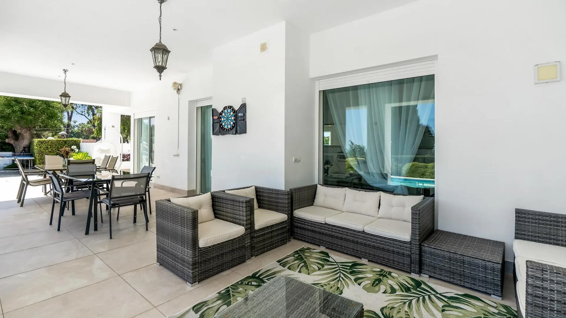 Hermosa Villa En Marbella,100 M Playa, Vistas Al Mar, Piscina Privada Spain